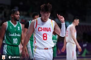 首战告捷！中国93-88沙特 三分表现抢眼 末节险情凸显需总结提升