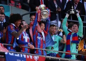 镰田大地：现在水晶宫无论踢谁都有竞争力 膝盖伤势感觉并不严重