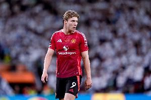 邮报：富勒姆正在考虑引进霍伊伦，但球员本人想留在曼联证明自己