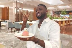 🎂！奥斯卡中文唱生日歌：祝我生日快乐，云南玉昆足协杯加油