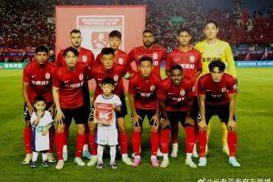 长春亚泰本赛季首次收获2连胜 苏亚雷斯：保级形势将在末轮见分晓