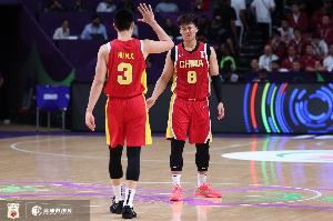 王牌对王牌！转会后广东&北京都能排国手首发阵容 胡明轩赵睿领衔