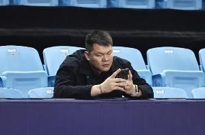 媒体人：广州为陈国豪报价550万被匹配+提交易被拒 朱总游说解套