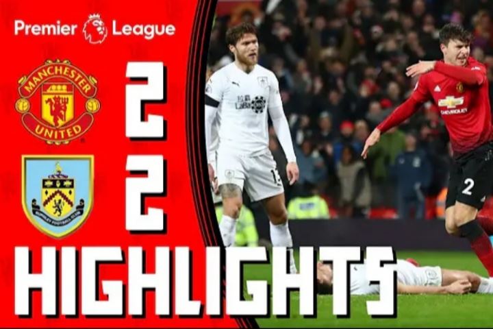 醒得太晚！19年英超，博格巴林德洛夫连进2球，曼联2-2绝平伯恩利