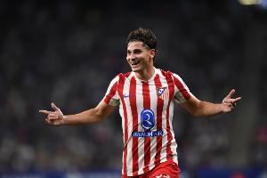 西甲本赛季已两人戴帽：阿尔瓦雷斯和布坎南