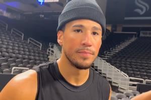 艾顿能为湖人带来什么？布克：我想 我们只能拭目以待