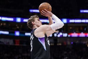 迎战快船！爵士首发：三个2米11及以上的内线+乔治+米哈伊柳克